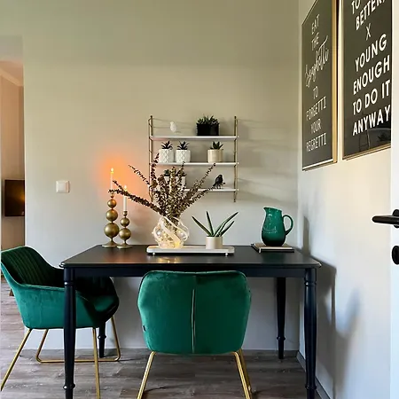 Frank No2 - Klagenfurt - Free Parking, Smart-tv & Self Check-in 아파트 클라겐푸르트